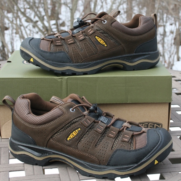 keen rialto traveler black